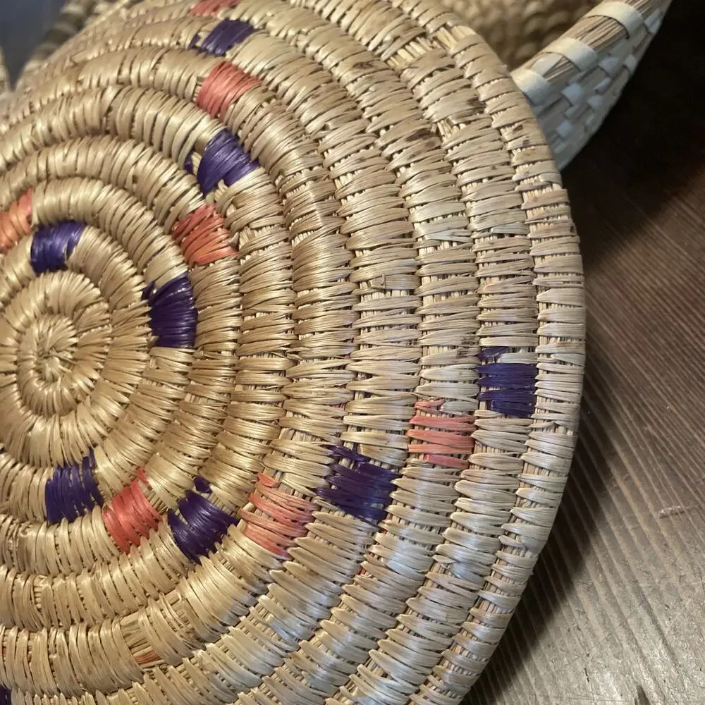 VTG Alaskan Eskimo Native American Indian Inuit Yupik Basket Woven Trivet.